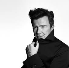 Rick astley was released by sony bmg, and by early may it had reached #17 on the uk top 40 albums chart, again with no promotion by astley. Achtzigerjahre Rick Astley Du Hast Unser Leben Zerstort Welt