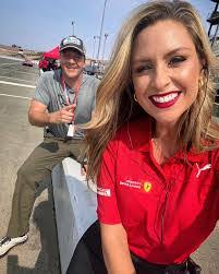 Amanda Busick's Instagram, Twitter & Facebook