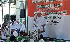 Wisata view 138 lebak tumpang dekat dengan penemuan candi klotok dan goa selomangleng kediri подробнее. 10 000 Warga Pasuruan Hadiri Haul Ke 50 Kh Mustofa Lekok Bangsa Online Cepat Lugas Dan Akurat