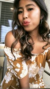 Sabrina Gamble's Instagram, Twitter & Facebook