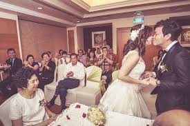 Wedding At Holiday Inn Singapore Orchard City Centre Actual Day Wedding And Rom Photography By Lam Wedding P Flower Girl Dresses Wedding Photography Wedding