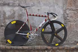 za leningrad ingria born in north west fixed 24 7 サイクリング 自転車 ピストレーサー