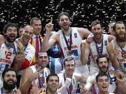 Nikola mirotic españa comete su segunda falta personal sobre domantas sabonis. Espana Vence A Lituania En La Final Y Se Proclama Campeona De Europa