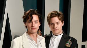 A peach emoji is involved, and i stop writing this timeline to watch call me by your name. Cole Sprouse Is Relaxing After Lili Reinhart Breakup Rumors Per Dylan Sprouse Teen Vogue