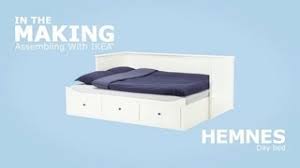 In betten verbringen wir ca. Kan Man Das Ikea Hemnes Tages Bett Nur Bis Zur Halfte Ausziehen Schlafen Mobel Einrichtung