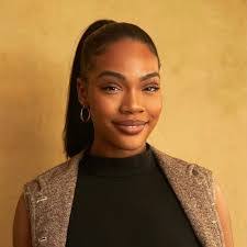 Abiola Doherty's Instagram, Twitter & Facebook