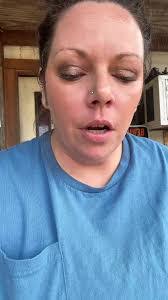 Holly Scherer's Instagram, Twitter & Facebook