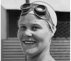 1 WELSH WOMEN WHO MADE WAVES Peggy Davies, Tenby