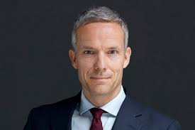 Oil fund exec to take