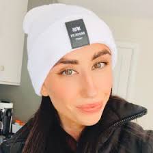 Tara-Beth Hogan (19e60rmbc2ka9ii)