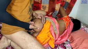 Desi Indian Bhabhi Ne Saree Pahanker Apni Bur Apne Boyfriend Se Chudwai  watch online
