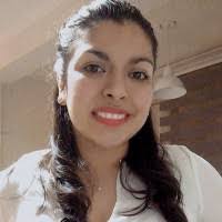 Carolaine Pino's Instagram, Twitter & Facebook