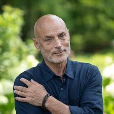 Amazon.com: Daniel Mendelsohn: books, biography, latest update