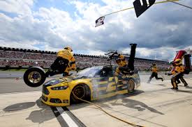 Limit my search to r/nascar. Brad Keselowski Crashes Into Two Crew Members During Pit Stop Nascar Pit Crew Nascar Racing