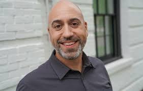 Dan Herron's Instagram, Twitter & Facebook