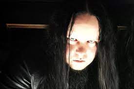 Несколько её альбомов были признаны платиновыми. Dzhoi Dzhordison Za Chto Menya Vygnali Iz Slipknot Ne Ponimayu Novosti Roka