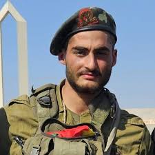 סמל תאמר עוסמאן, בן 21 מכפר יאסיף, לוחם בחטיבת כפיר, נפל בהיתקלות עם מחבל  בבית לאהיא יהי זכרו ברוך🥀 https://kannews.org/3Orx42z Itay Blumental