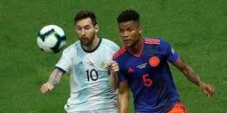 The argentina national team, led by forward lionel messi, faces colombia, led by forward james rodriguez, in a 2019 copa america group stage match on saturday, june 15, 2019. Figura Del Partido Colombia Vs Argentina Y Calificaciones En La Seleccion Copa America Brasil 2019 Futbolred