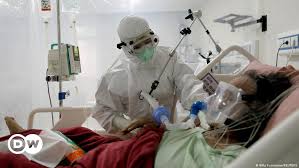 En la mayoría de pacientes con síndrome de guillain barré, el estudio de lcr puede no mostrar alteraciones en las primeras 48 horas. Coronavirus Hoy Advierten Vinculo Entre Vacuna J J Y El Sindrome Guillain Barre Coronavirus Dw 13 07 2021
