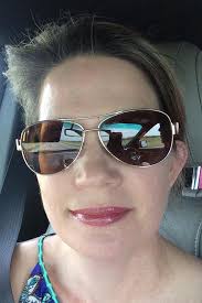 Does the boot match with Rose Bouquet cup?