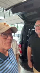 The MC for the night.... Paul Alexander and Shelley Duffy outside of the  David Alan Clothing 2018 Fashion Show. Thx to talent network, inc. (Frank  and Hannah) for the video support. |