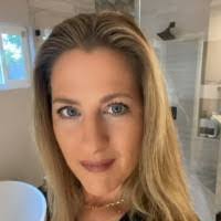 Sandra Stockman's Instagram, Twitter & Facebook