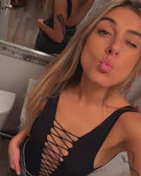 Money is the reason we exist Everybody knows it, it's a fact (kiss, kiss) 💋