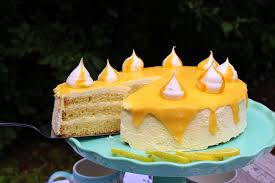 Es gibt viele möglichkeiten für die lemon curd verwendung: Lemon Curd Quark Torte Mainbacken