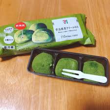 セブンイレブン 宇治抹茶クリームもち スイーツ セブンイレブン セブンスイーツアンバサダー 抹茶 sweets rice cakes gum matcha