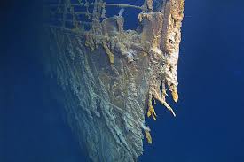 Holes pervade the wreckage, the crow's nest is already gone and. Where The Titanic Shipwreck Rests New Photos Reveal Extensive Decay The New York Times