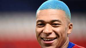 Watch Out For Mbappe S Hair A Curious Blue For The Paris Saint Germain Star Marca
