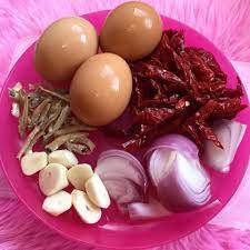 Ni tak sempat nak masak sahur. Sambal Telur Hancur Cili Kering Simple Tapi Boleh Buat Makan Berpinggan Mingguan Wanita Food Sambal Breakfast