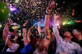 Things To Do On New Year S Eve In Istanbul 2021 Ideas Fireworks Parties But out of all the ways, happy new year images are unquestionably the best one to bring a huge smile on your loved one faces. eve in istanbul 2021