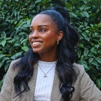 Victoria Windham's Instagram, Twitter & Facebook