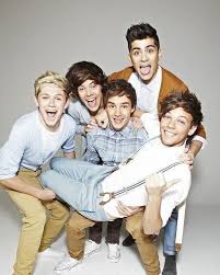 One direction 2011 one direction photoshoot one direction wallpaper one direction pictures liam payne louis tomlinson niall horan louis y harry 5 best friends. Anya On Instagram A Cute Photoshoot From 2011 They Look So Small One Direction Photoshoot One Direction Pictures One Direction 2011