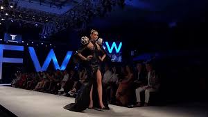 Tuy nhiên cũng có ý kiến cho rằng dù kỹ năng catwalk không còn ở thời kỳ. Vo Hoang Yáº¿n Va Nhá»¯ng Man Catwalk Tháº§n Sáº§u á»Ÿ Vifw 2018 Mua 7