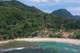 Pantai baru di banda aceh serasa bali. Kisah Warga Di Kawasan Pantai Momong Aceh Saat Musim Liburan Kurio