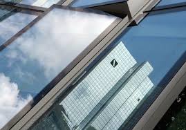 The bank swift code provides information about the bank and branch where the money should be transferred. Deutsche Bank Darf Privatkunden Tochter Integrieren