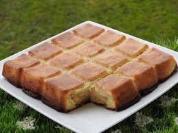 Carre Caramelise Aux Poires Thermomix Blog Cuisine Thermomix Avec Recettes Pour Le Tm5 Tm31 Crumble Poire Chocolat Clafoutis Aux Poires Gateau Au Poire
