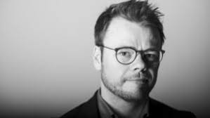 Overborgmester lars weiss' (s) tanker om at lade københavns kommune kaste sig over opsætning og drift af ladestandere møder hovedrysten fra branchen. Lars Weiss Bliver Fungerende Overborgmester I Kobenhavn Faa Dk