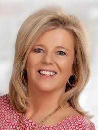 Michelle Briese's Instagram, Twitter & Facebook