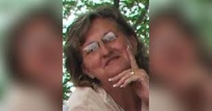 Lola Browning's Instagram, Twitter & Facebook