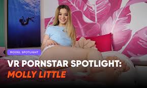 Melissa Debling - Free sexy pics, galleries \u0026 more at Babepedia