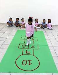 El mismo número de canicas por jugador; Juegos Tradicionales Centro De Desarrollo Infantil