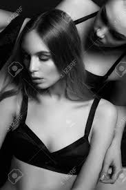 Pareja De Chicas Guapas. Mujer Sexy En Ropa Interior. Día De San Valentín  Fotos, retratos, imágenes y fotografía de archivo libres de derecho. Image  94812588