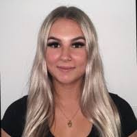 Isabella Meredith's Instagram, Twitter & Facebook