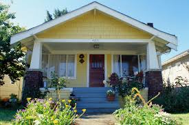 Earthy browns, muted greens, warm golds, and even watery blues provide the basic subset of the classic craftsman color palette. Photos Of Proven Combinations Of Colors For Houses