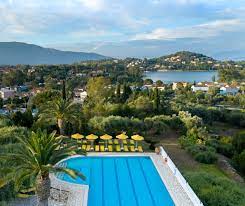 Maybe you would like to learn more about one of these? General 16 Hotel Paradise