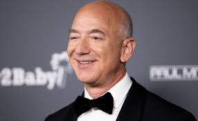 Photo Jeff Bezos dfend la dcision du Washington Post de ne soutenir ...