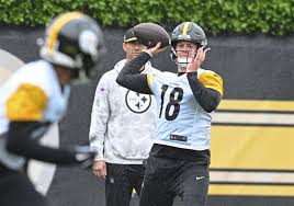 Mason Rudolph has been 'awesome' for Will Howard in murky Steelers QB group  | Pittsburgh Post-Gazette